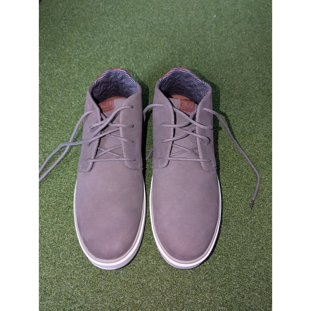 OluKai Papaku 'Ili Mens Leather Chukka Boots Mustang Gray US 13 New Missing Tags